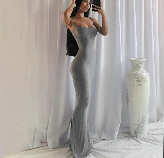 Robe satin dos-nu