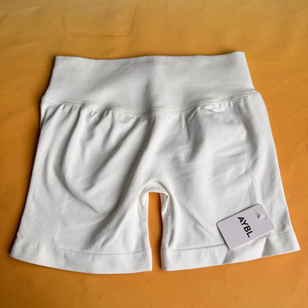 Duo sport dos-nu & short taille haute